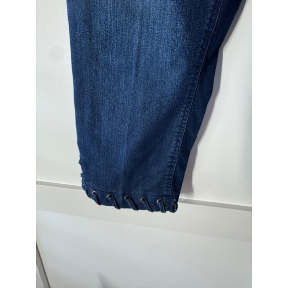 Westbound Women's Blue Denim Cropped Capri Pants Lace‎ Up Hem Size 16 - Picture 4 of 11